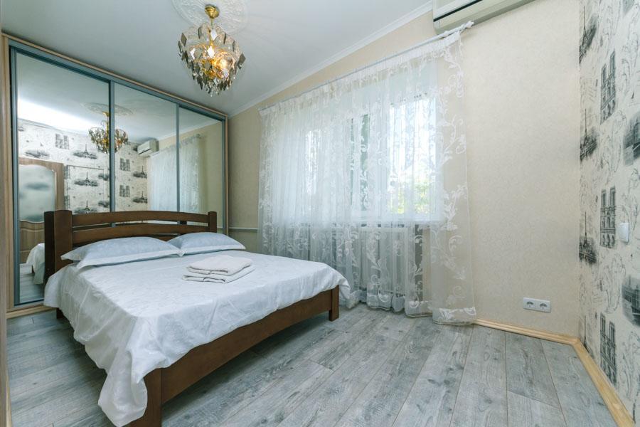 Cosy Central Apartment Kiev Eksteriør billede